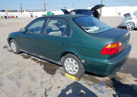 2000 Honda Civic Value Package z USA, uszkodzony, nr VIN 2HGEJ6613YH583310